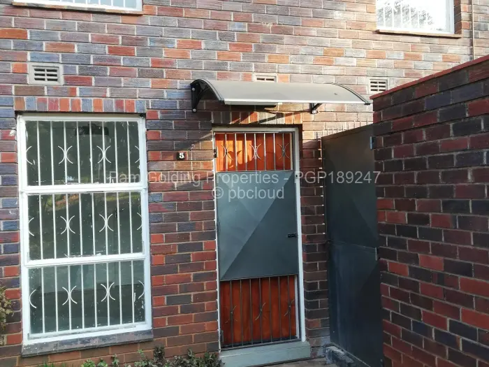 Flat/Apartment to Rent in Greystone Park