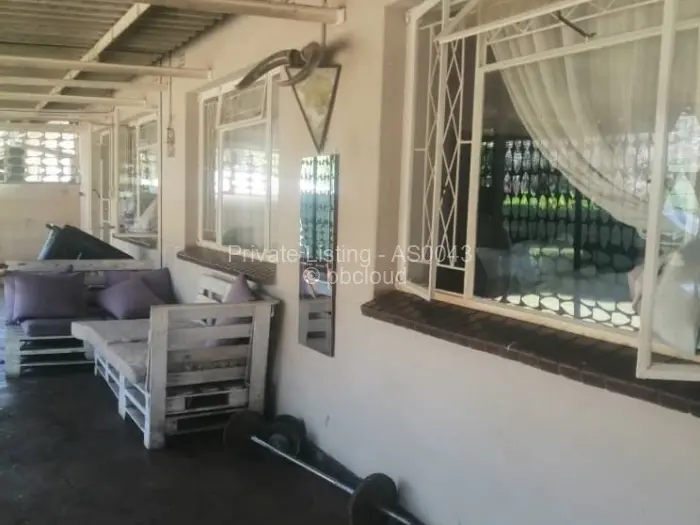 3 Bedroom Cottage/Garden Flat to Rent in Vainona, Harare