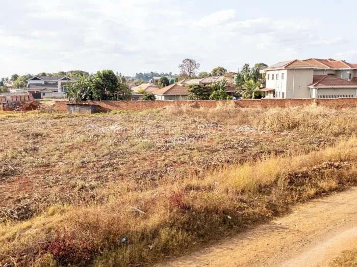 Stand for Sale in Gletwin Park, Harare