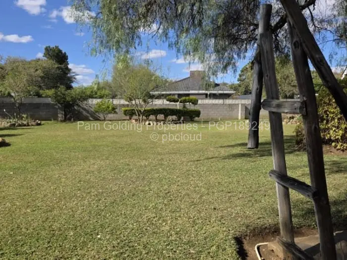 3 Bedroom House for Sale in Ilanda, Bulawayo