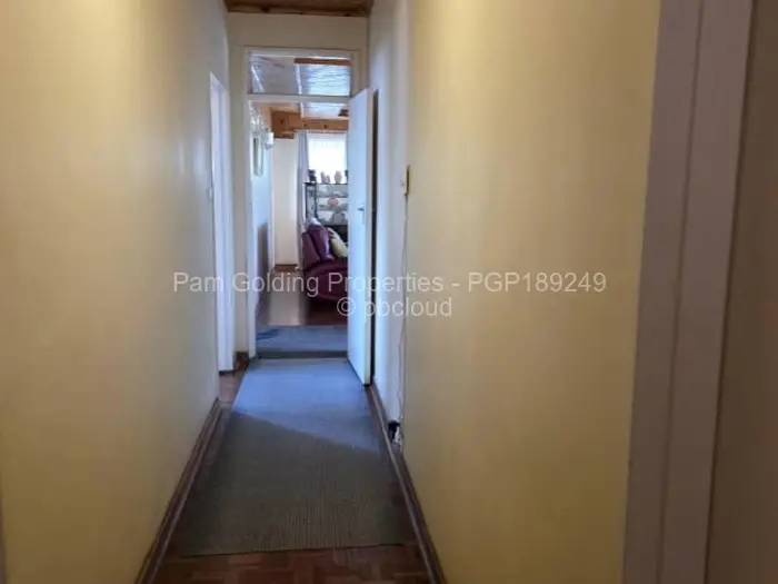 3 Bedroom House for Sale in Ilanda, Bulawayo