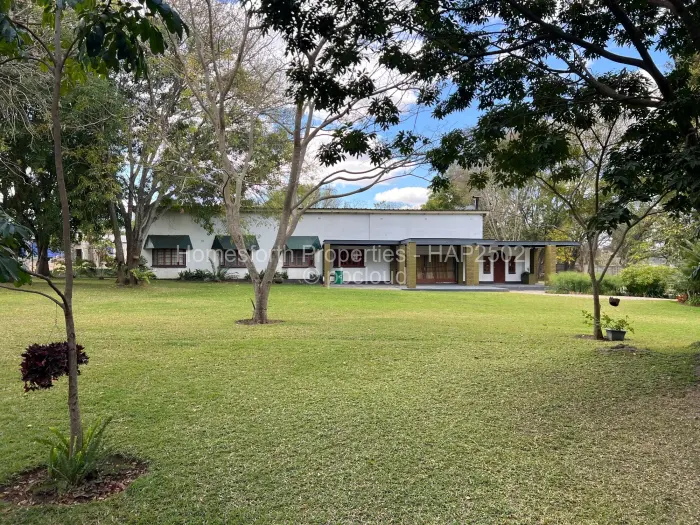 Commercial Stand for Sale in Goromonzi, Goromonzi