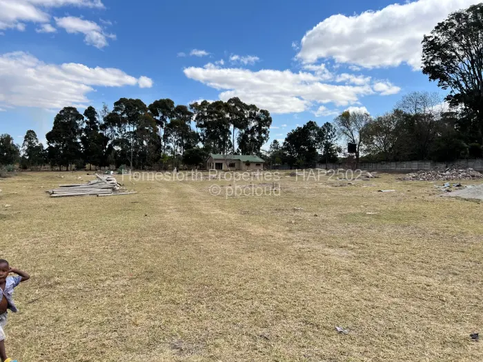 Commercial Stand for Sale in Goromonzi, Goromonzi