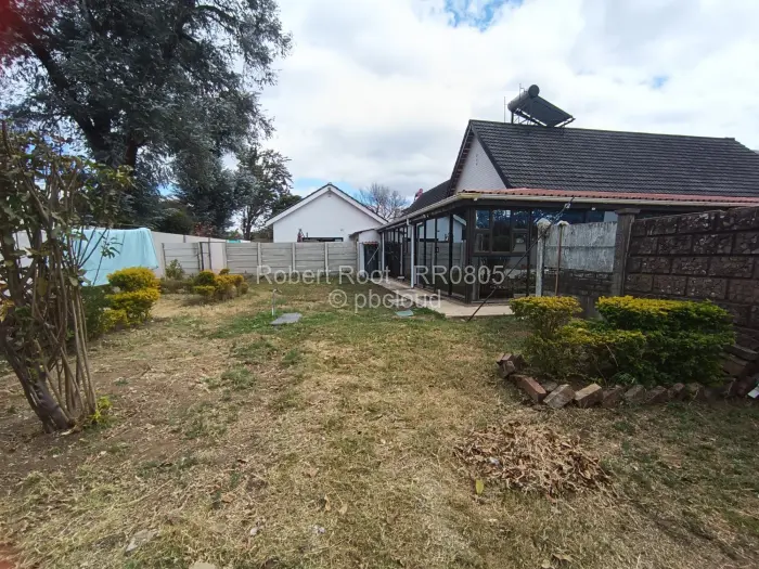 2 Bedroom Cottage/Garden Flat to Rent in Mount Pleasant, Harare