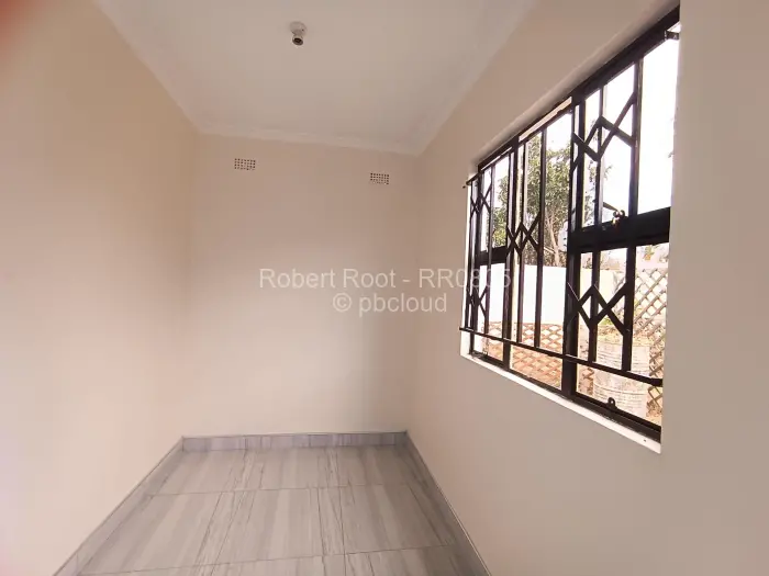 2 Bedroom Cottage/Garden Flat to Rent in Mount Pleasant, Harare