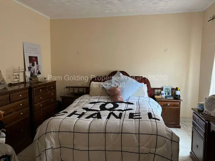 3 Bedroom House for Sale in Zimre Park, Harare