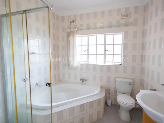 5 Bedroom House for Sale in Pomona, Harare