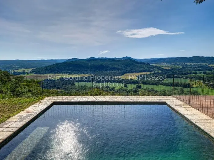 5 Bedroom House for Sale in Christon Bank, Christon Bank