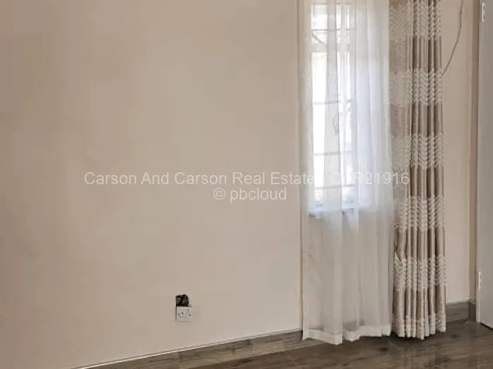 1 Bedroom Cottage/Garden Flat to Rent in Marlborough