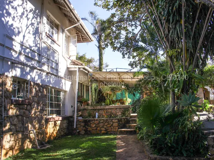 4 Bedroom House for Sale in Burnside, Bulawayo
