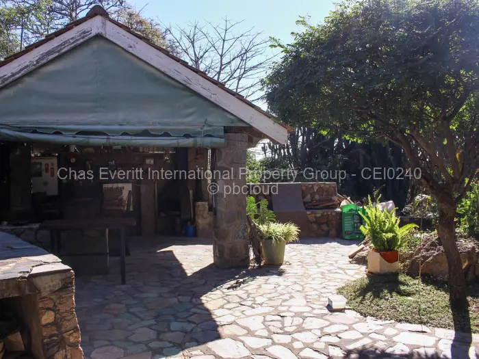 4 Bedroom House for Sale in Burnside, Bulawayo