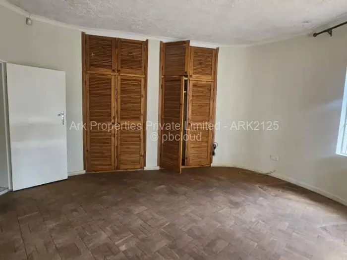 4 Bedroom House to Rent in Avondale