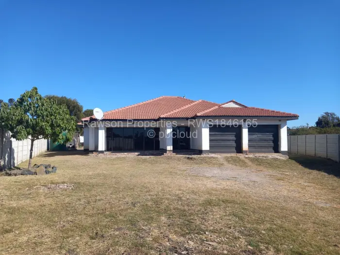 4 Bedroom House for Sale in Avonlea, Harare