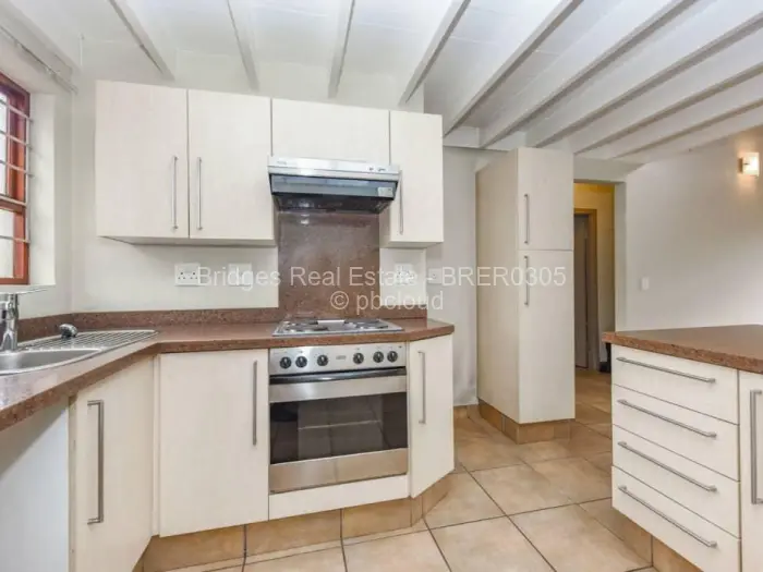 Townhouse/Complex/Cluster for Sale in Sandton, Johannesburg