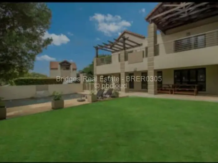 Townhouse/Complex/Cluster for Sale in Sandton, Johannesburg