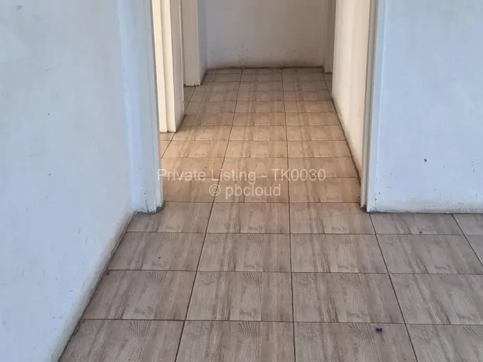 Townhouse/Complex/Cluster to Rent in Southview Park, Harare