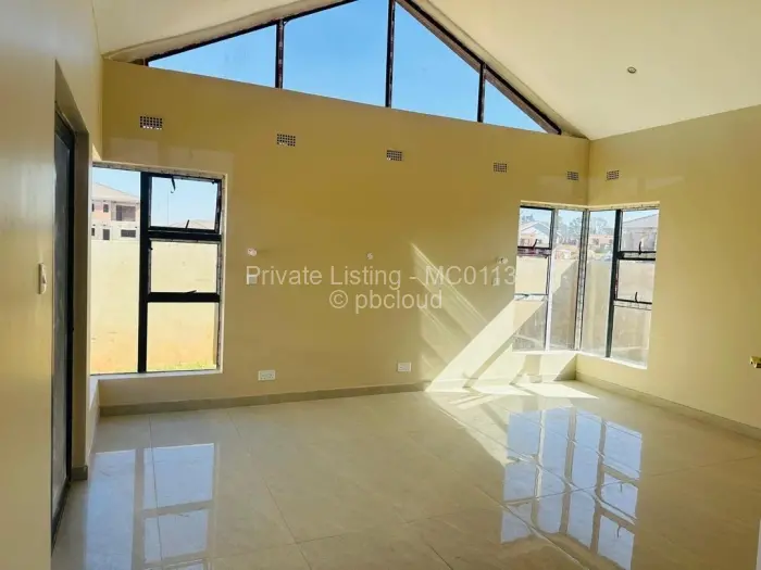 5 Bedroom House to Rent in Pomona, Harare