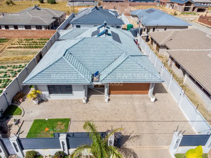 4 Bedroom House for Sale in Mabvazuva Estates, Ruwa