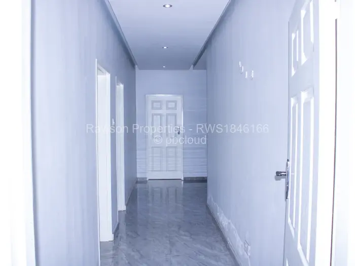 4 Bedroom House for Sale in Mabvazuva Estates, Ruwa