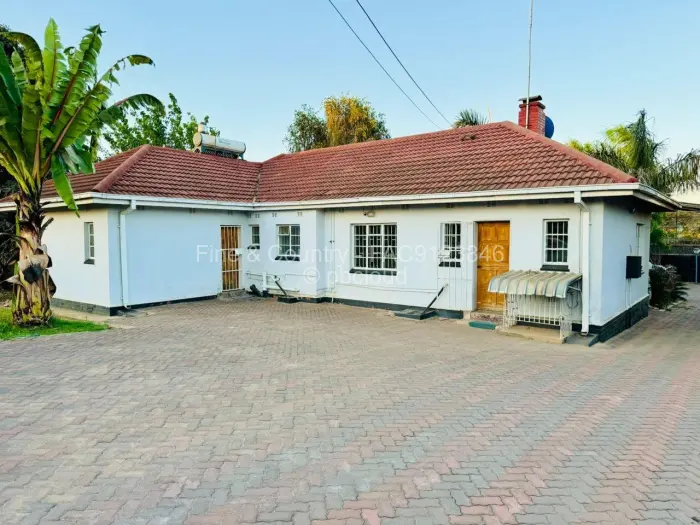3 Bedroom House to Rent in Eastlea, Harare