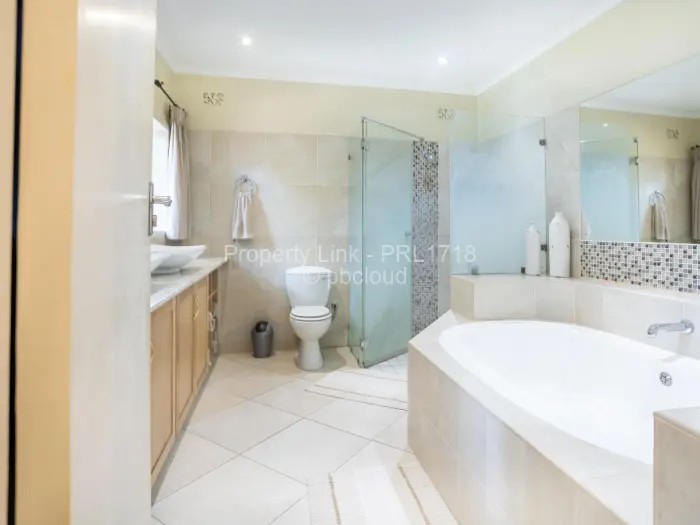 5 Bedroom House for Sale in Borrowdale Brooke, Harare