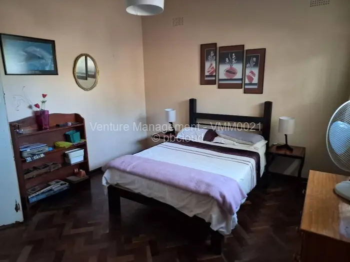 4 Bedroom House for Sale in Burnside, Bulawayo