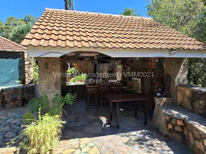 4 Bedroom House for Sale in Burnside, Bulawayo