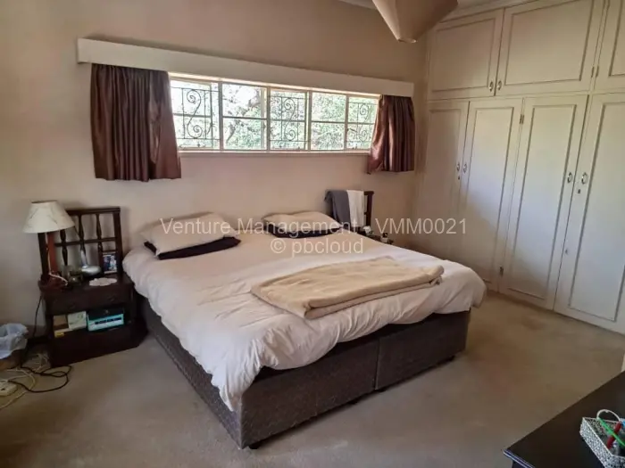 4 Bedroom House for Sale in Burnside, Bulawayo