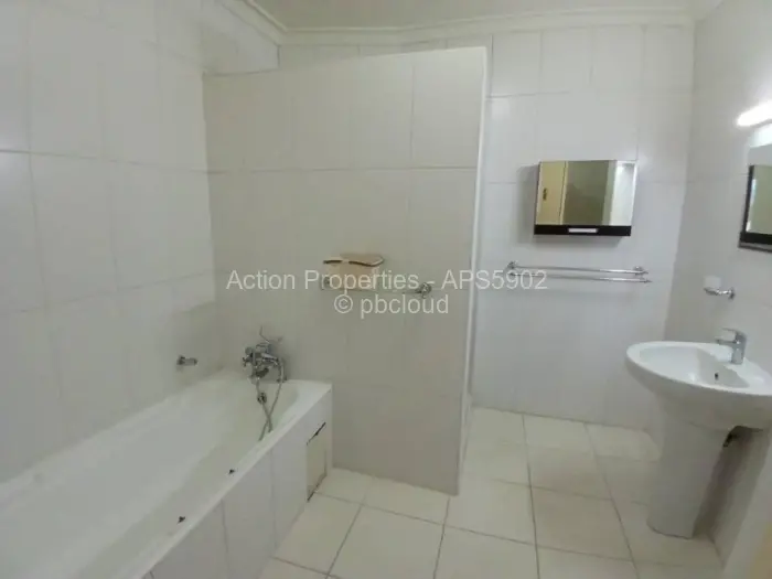 Flat/Apartment to Rent in Avenues