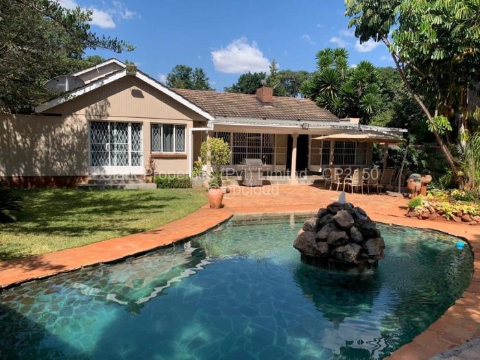 6 Bedroom House for Sale in Mandara, Harare