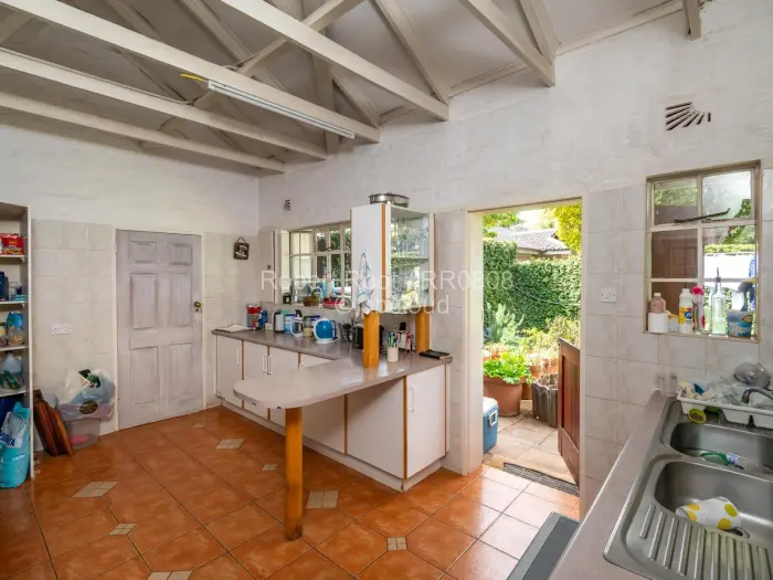 4 Bedroom House for Sale in Borrowdale Brooke, Harare