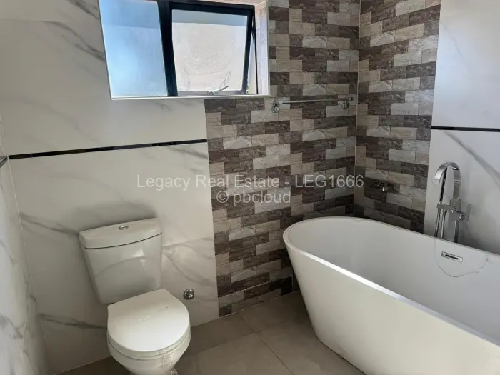 Townhouse/Complex/Cluster for Sale in Marlborough, Harare