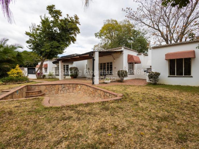 6 Bedroom House for Sale in Newlands, Harare