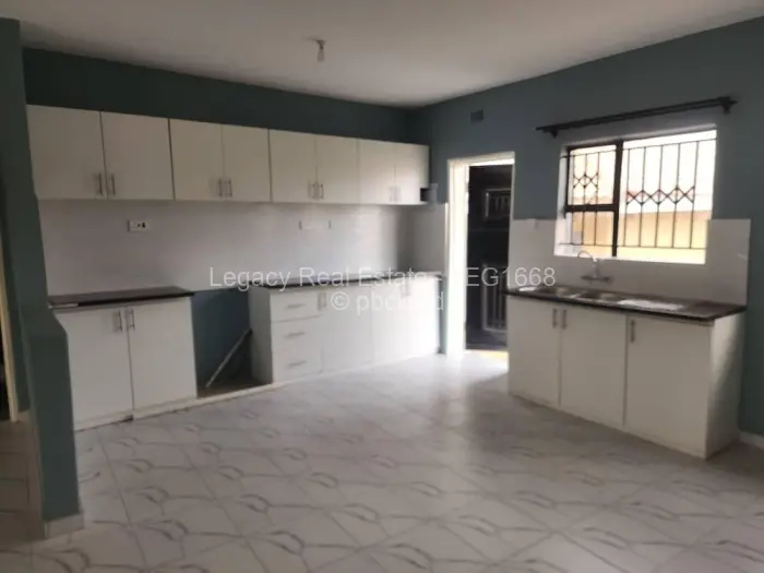 3 Bedroom House to Rent in Hatfield