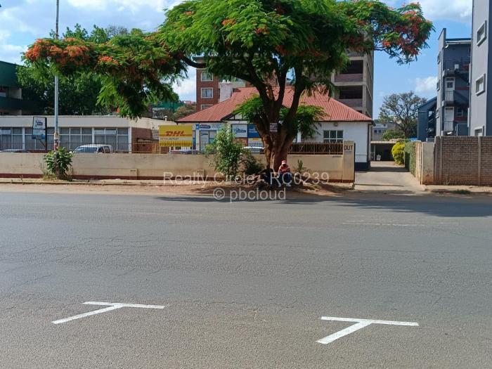 Warehouse/Industrial to Rent in Avenues, Harare