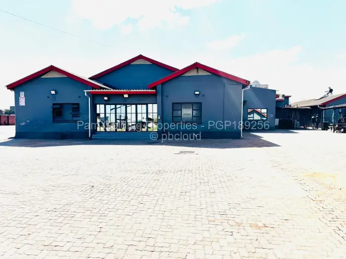Commercial Property to Rent in Highfield