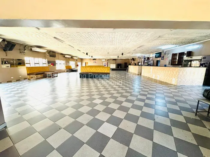 Commercial Property to Rent in Highfield
