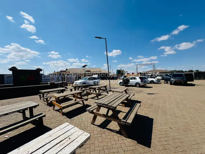 Commercial Property to Rent in Highfield