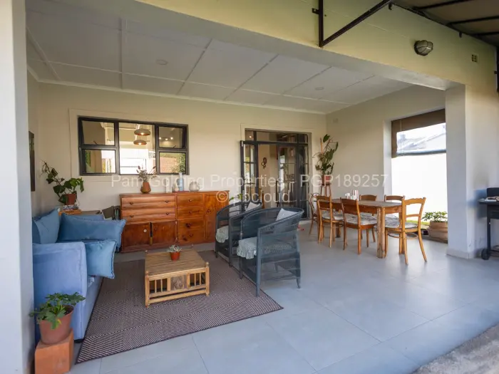 Townhouse/Complex/Cluster for Sale in Greendale, Harare