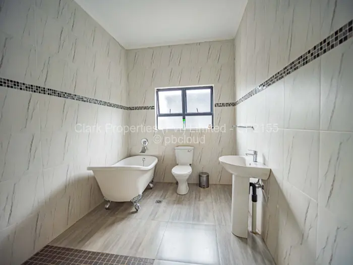 4 Bedroom House for Sale in Greendale North, Harare