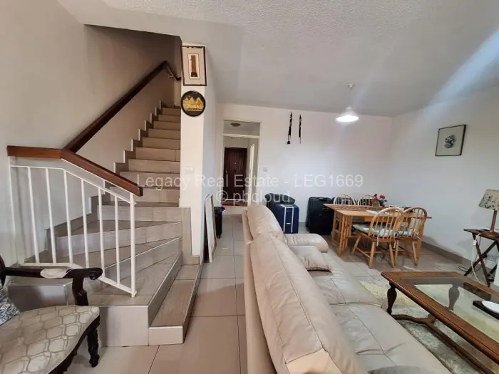 Flat/Apartment to Rent in Avenues