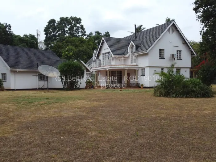 4 Bedroom House for Sale in Emerald Hill, Harare