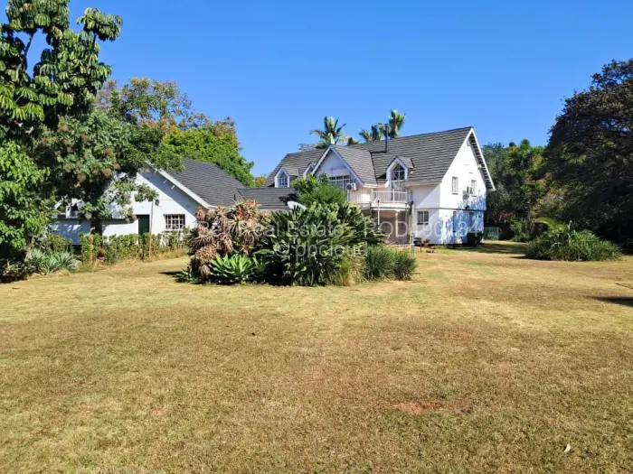 4 Bedroom House for Sale in Emerald Hill, Harare