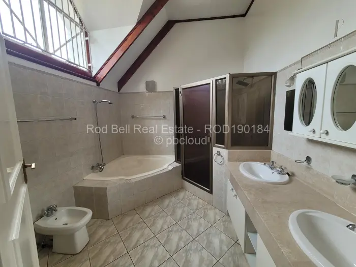 4 Bedroom House for Sale in Emerald Hill, Harare