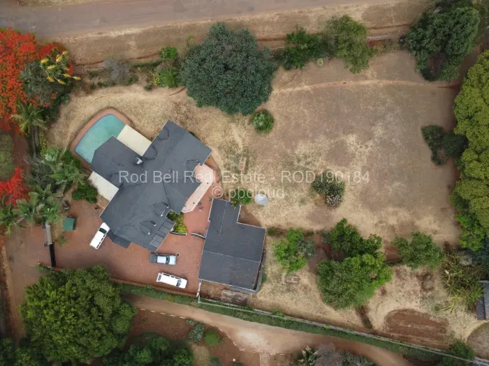 4 Bedroom House for Sale in Emerald Hill, Harare