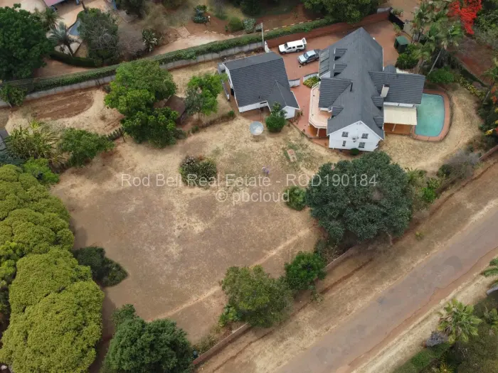 4 Bedroom House for Sale in Emerald Hill, Harare