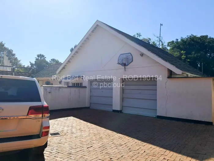 4 Bedroom House for Sale in Emerald Hill, Harare