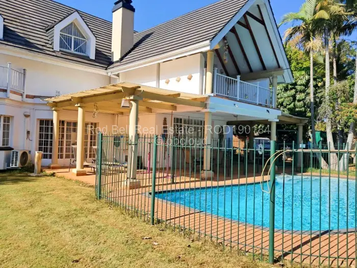 4 Bedroom House for Sale in Emerald Hill, Harare