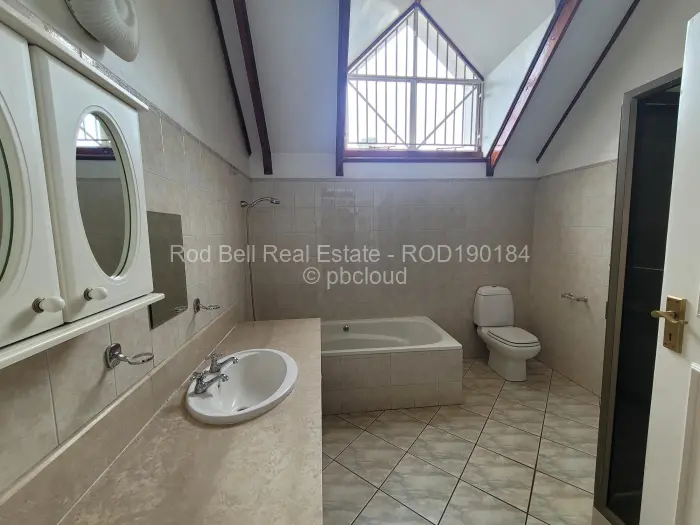 4 Bedroom House for Sale in Emerald Hill, Harare