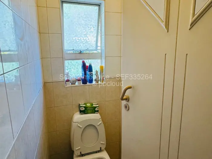 2 Bedroom Cottage/Garden Flat for Sale in Kensington, Harare